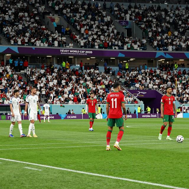Maroc chính thức ghi tên mình vào tứ kết World Cup 2026 sau chiến thắng hủy diệt 3-0 trước Canada