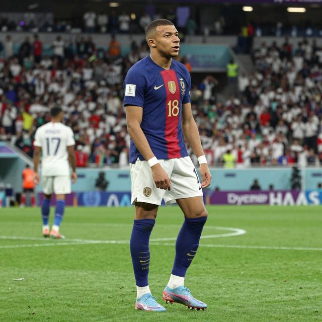 Chấn thương hành hạ các ngôi sao tại World Cup 2026: Mbappe, Saliba và nỗi lo mặt nạ